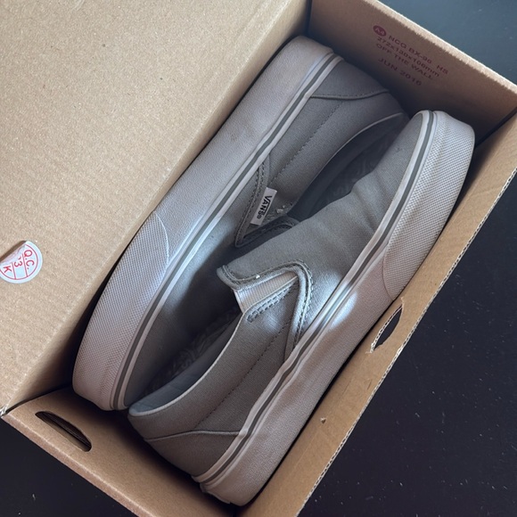 VANS Wild Dove Slip-Ons - Picture 2 of 4